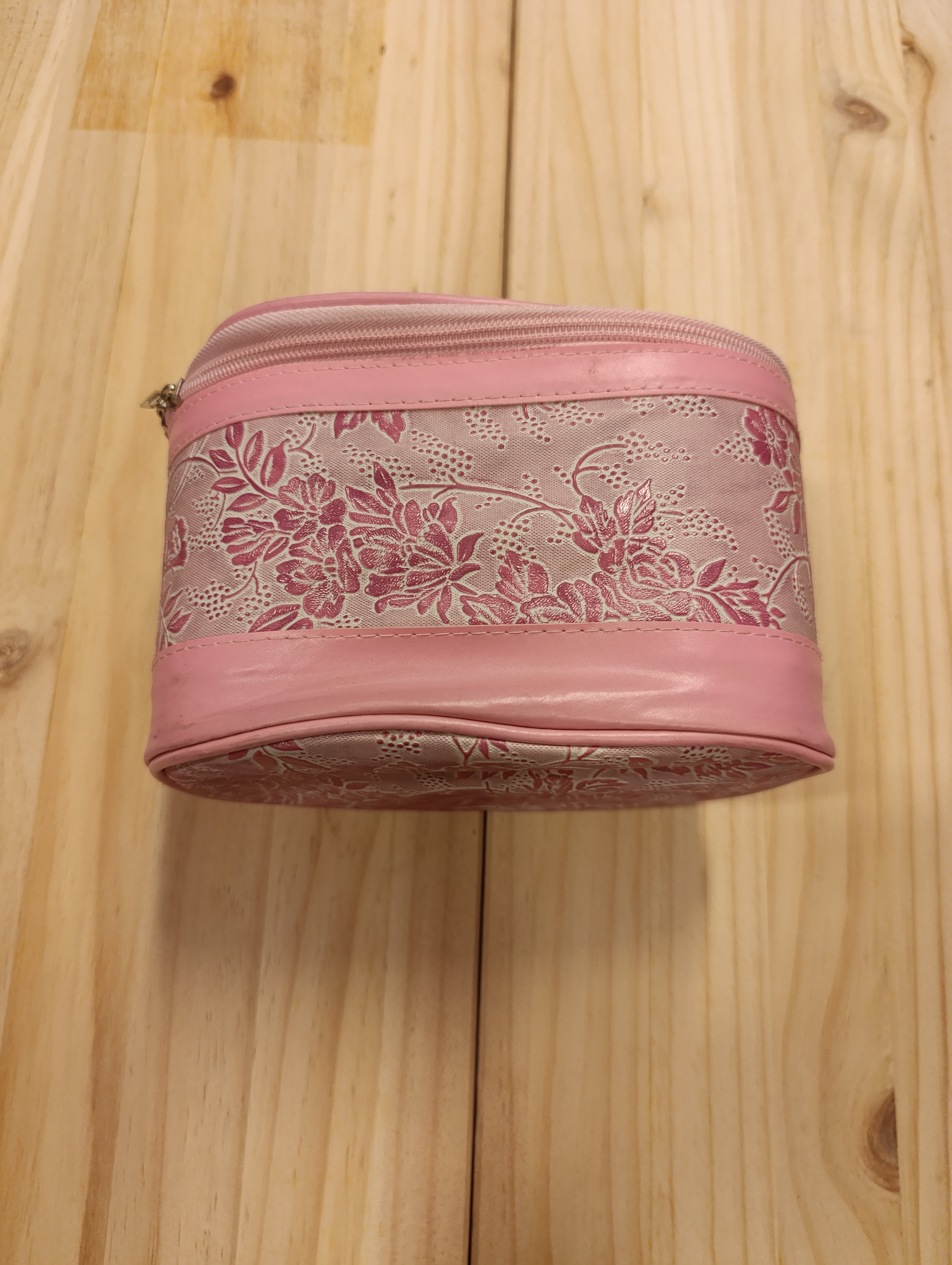 Makeup bag 1 set for women / Pink