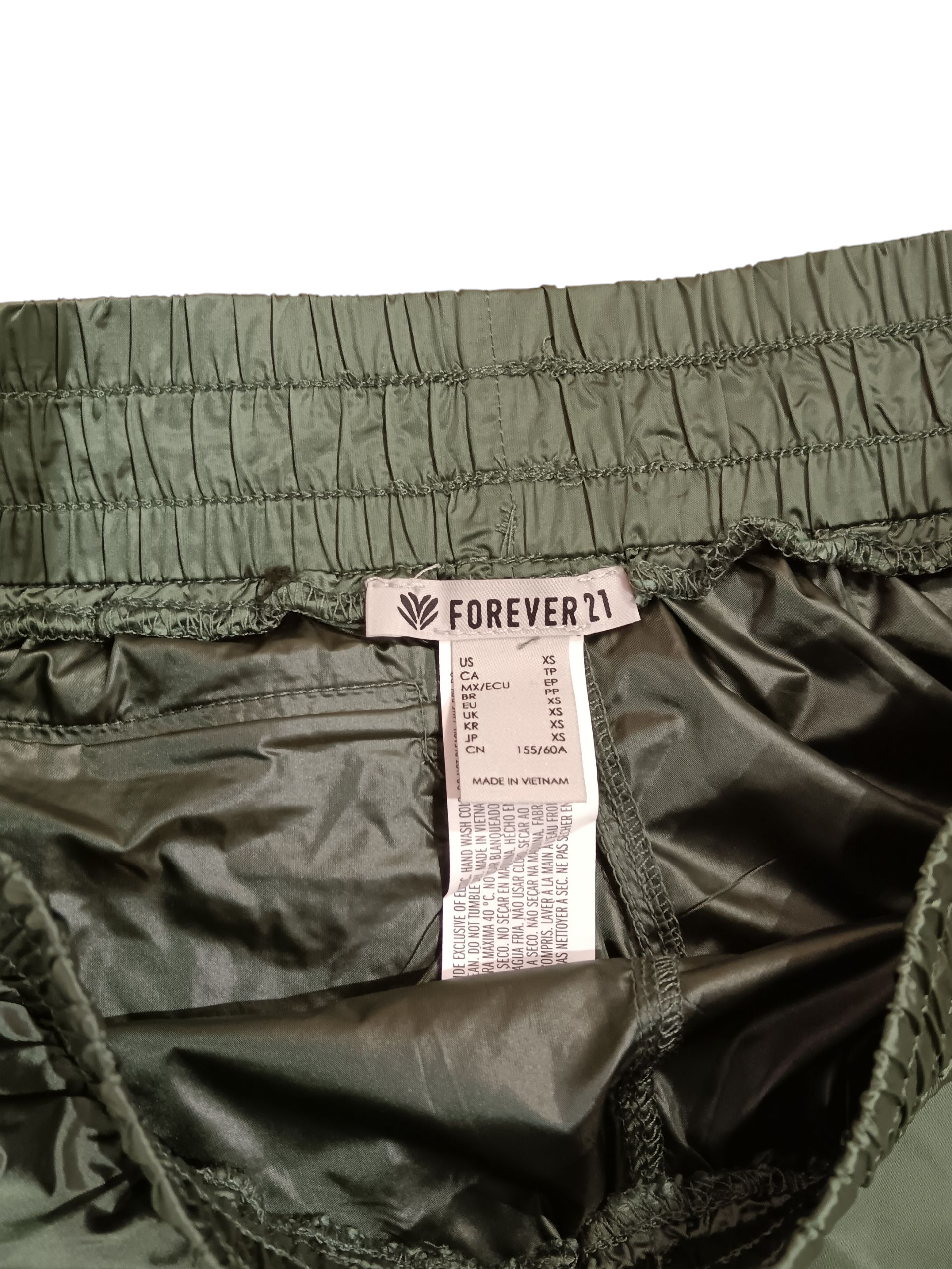 FOREVER21 Women's shorts in green