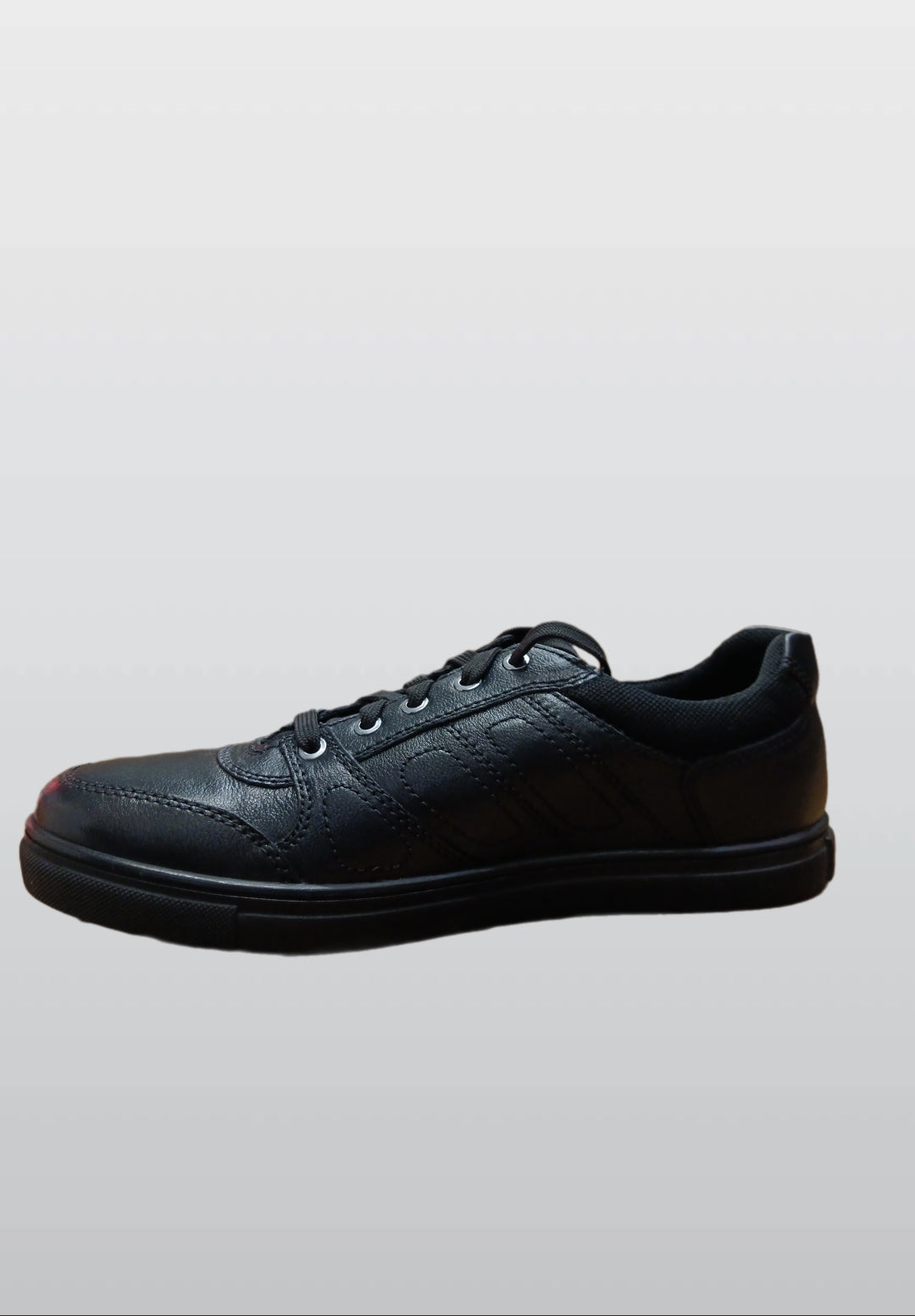 AM Shoe Company Men’s Casual Sneakers – Stylish & Comfortable Everyday Footwear