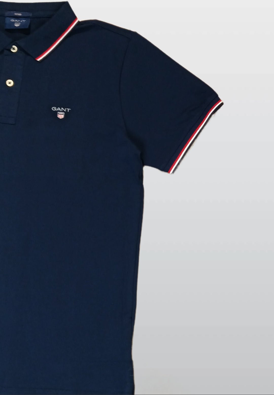 Gant Men’s Blue Cotton T-Shirt – Classic Casual Tee