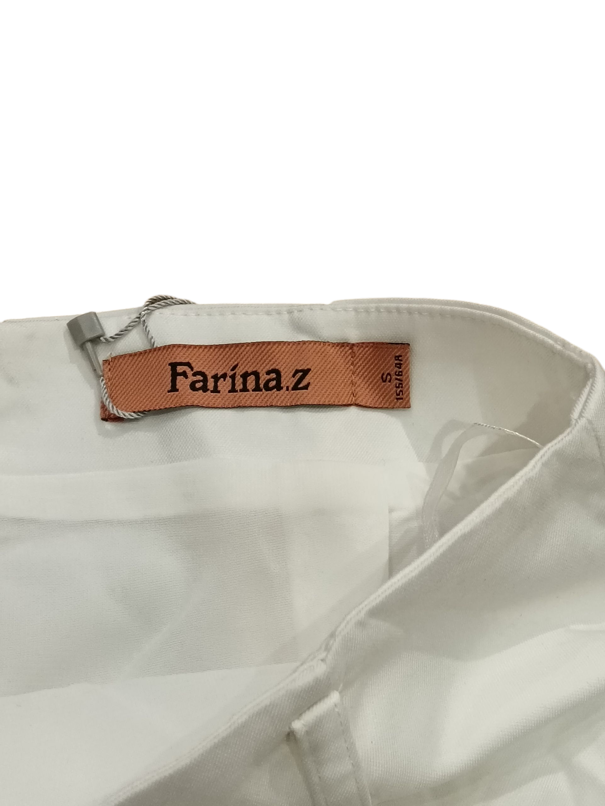Farina.z Women's skirt in white
