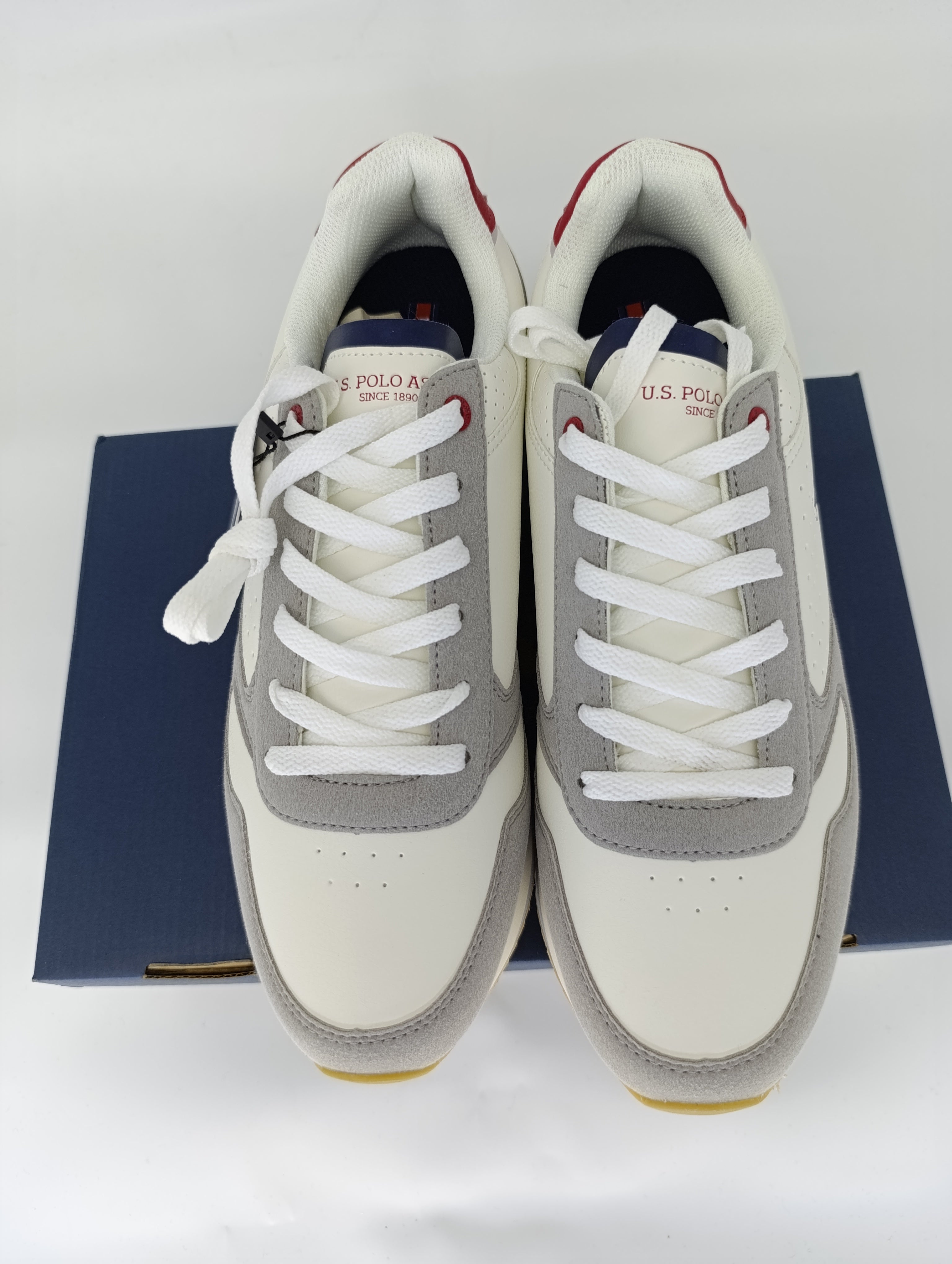 U.S POLO ASSN SINCE 1890 / WHITE COLOR
