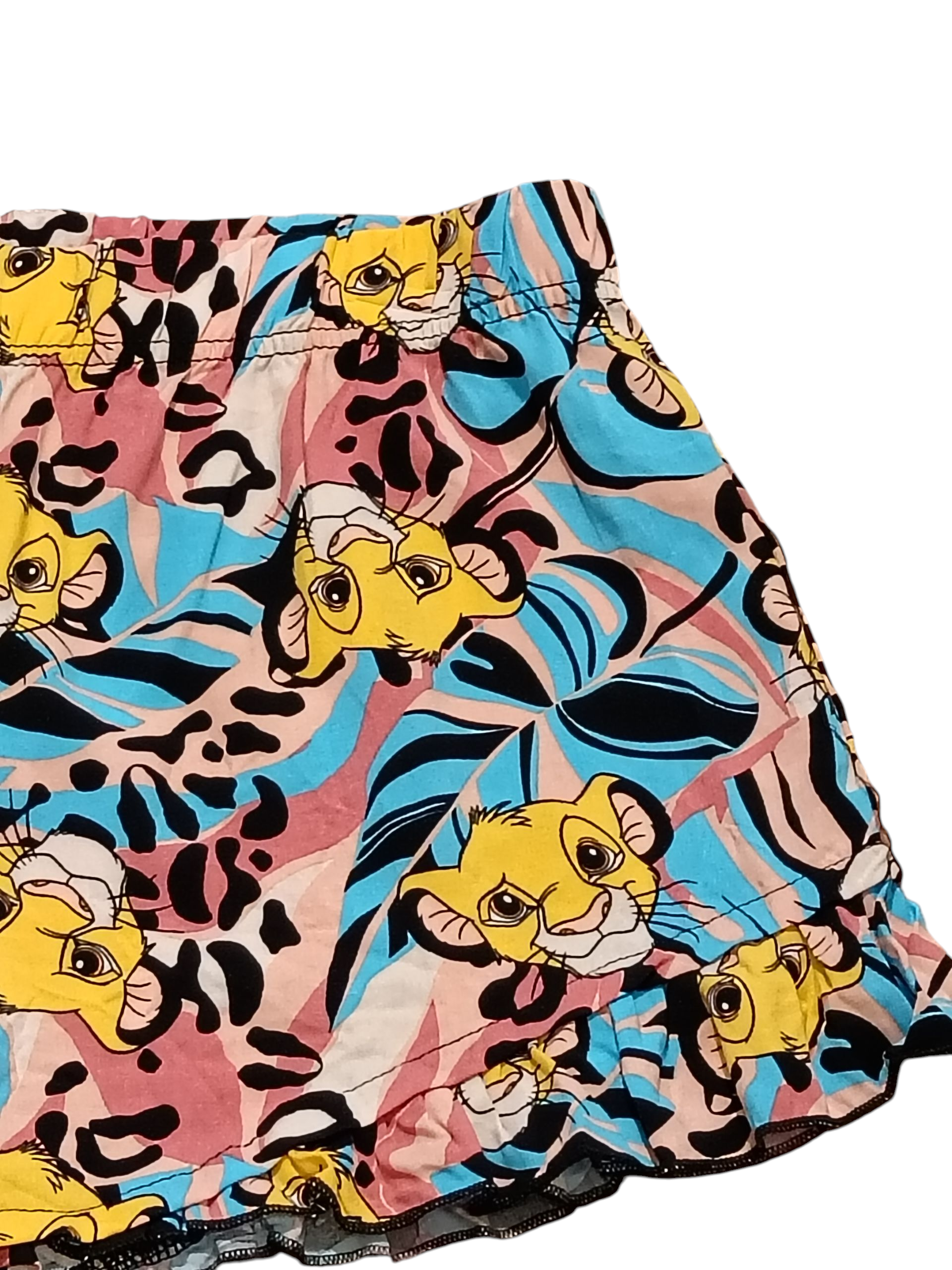 Disney Women's shorts purer on black and yellow