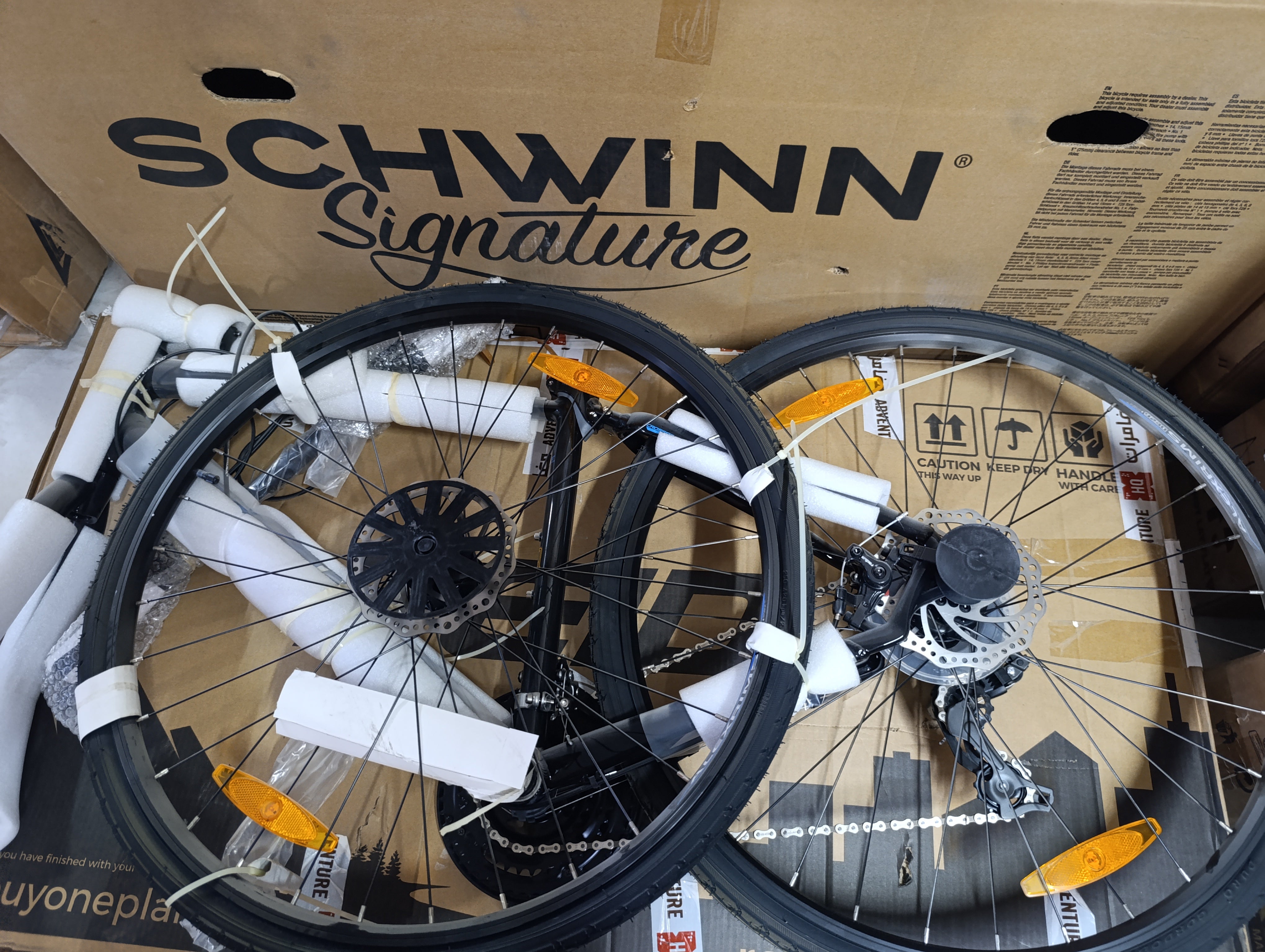 SCHWINN SIGNATURE 700 M VANTAGE Fb 3 /Black -- open boxSmall