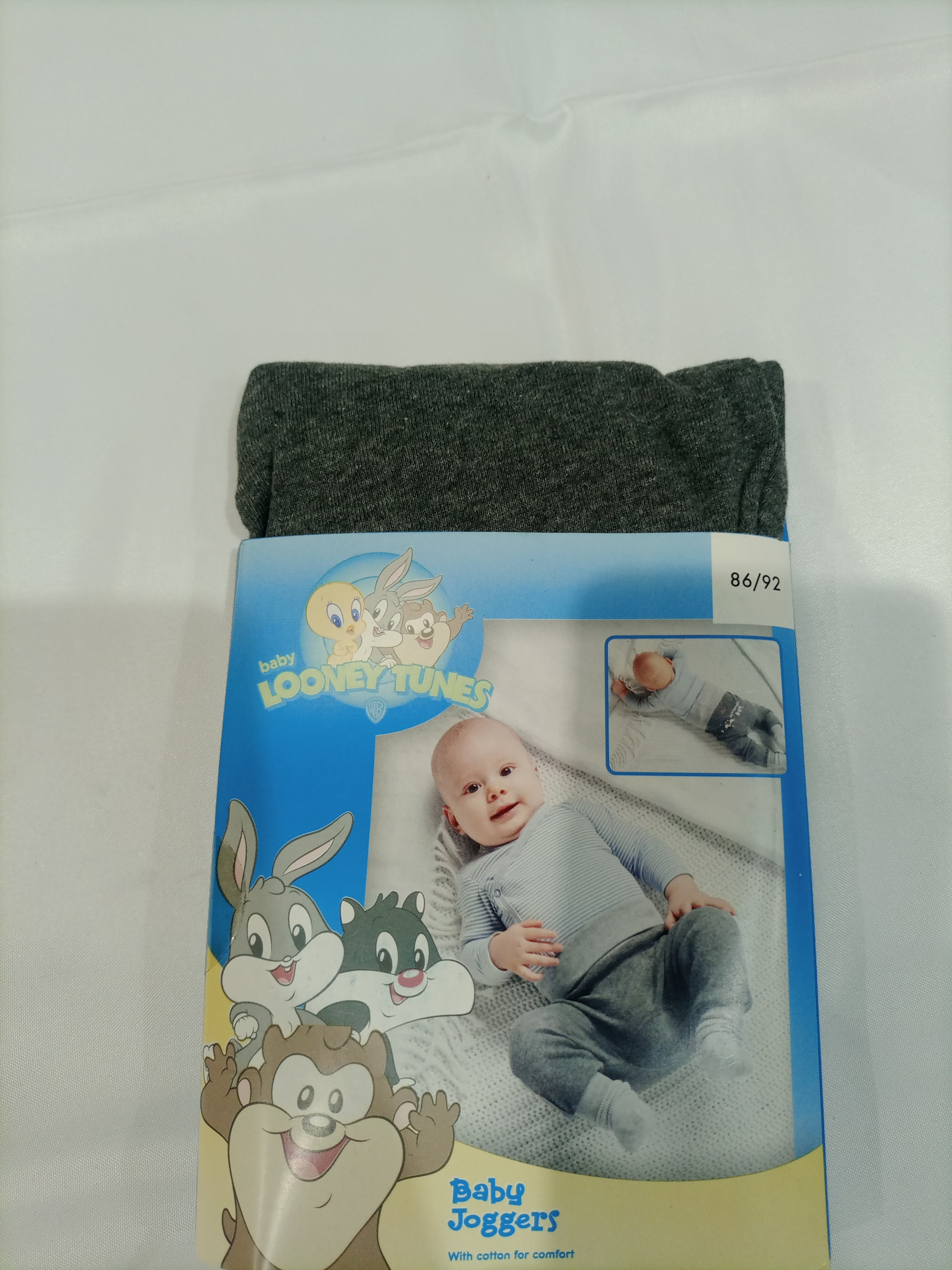 Baby Looney tunes color gray size 86/92