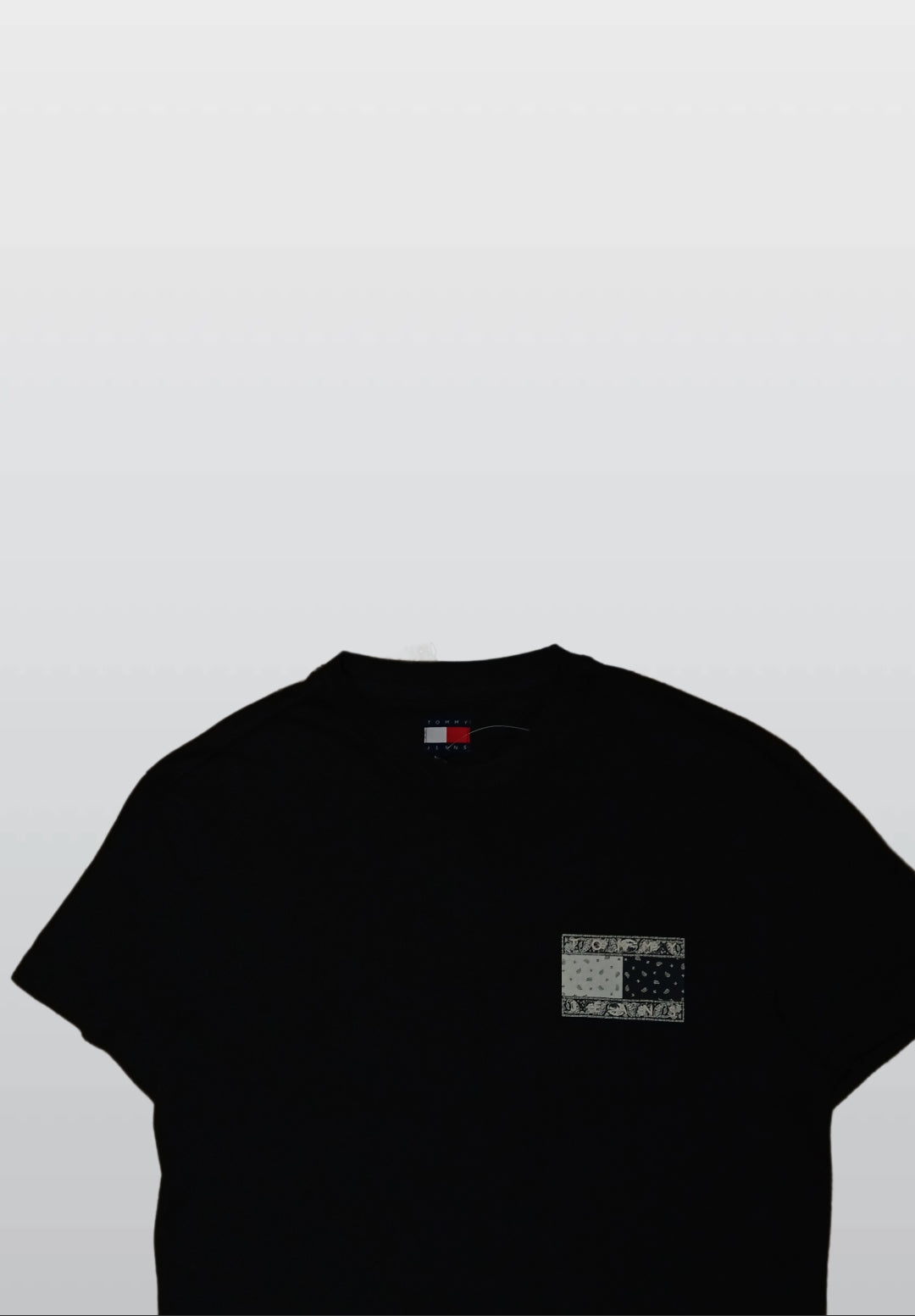 Tommy Jeans Men’s Black Cotton T-Shirt