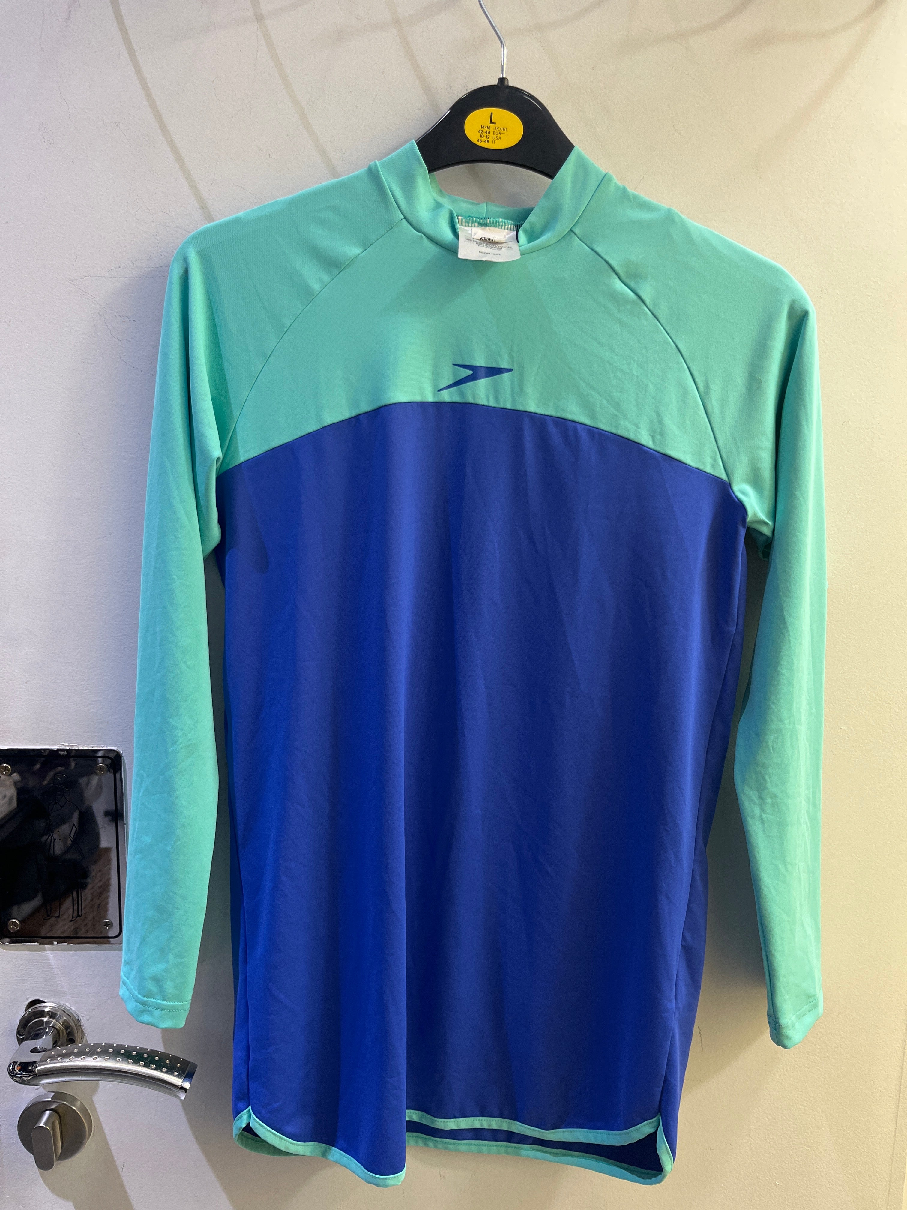 SPEEDO BLUE COLOR SWIM WEAR WOMEN