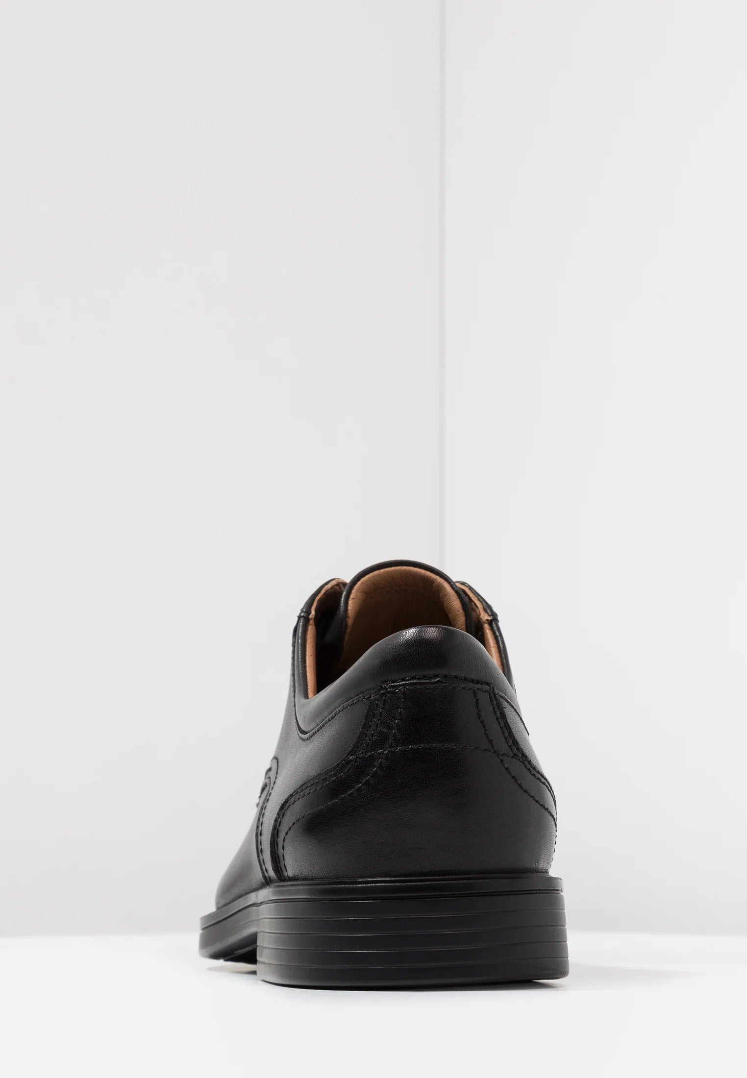 Clarks UN ALDRIC LACE - Smart Lace-Ups - Black Shoes