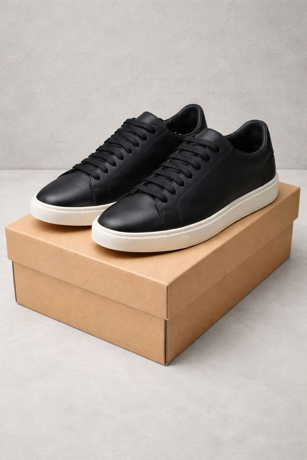 Massimo Dutti Men's Toyon Trainers Black