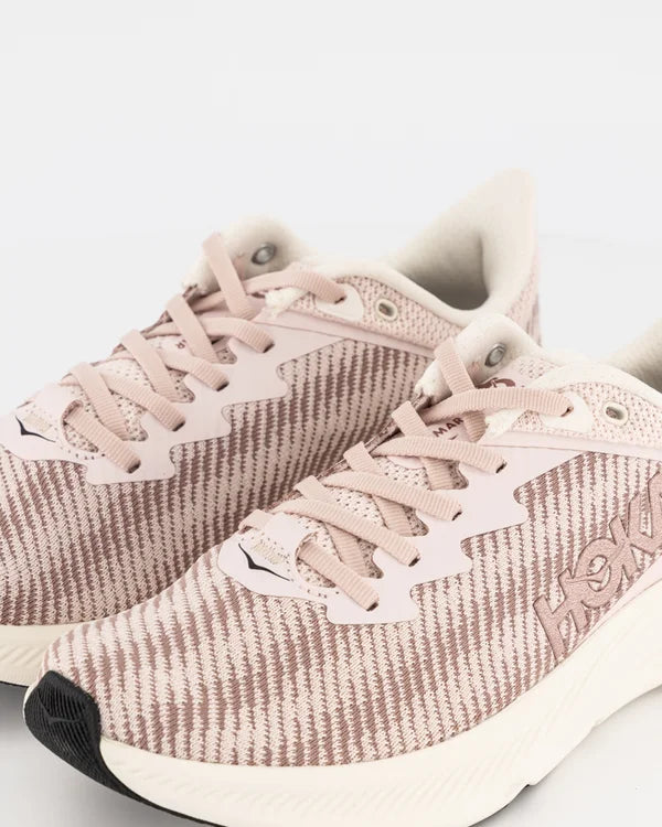 HOKA Womens Solimar in Pink. ( WITOUT BOX )