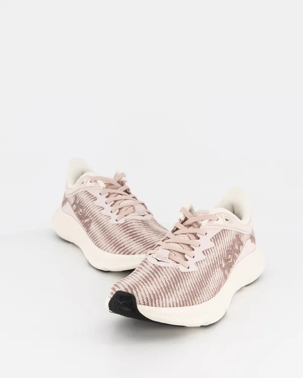 HOKA Womens Solimar in Pink. ( WITOUT BOX )