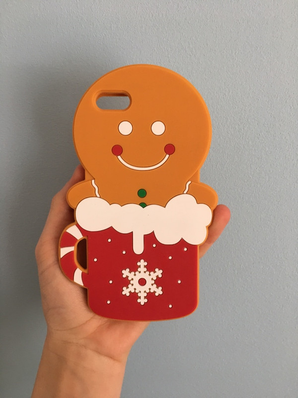 Pull & Bear iPhone 5 Gingerbread Case – Festive & Fun Holiday Protection