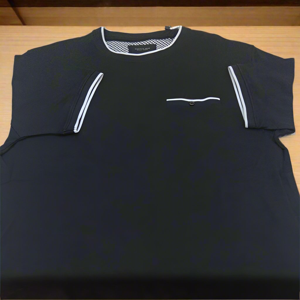 T-Shirt in BLACK for Men - Elevate Your Basics