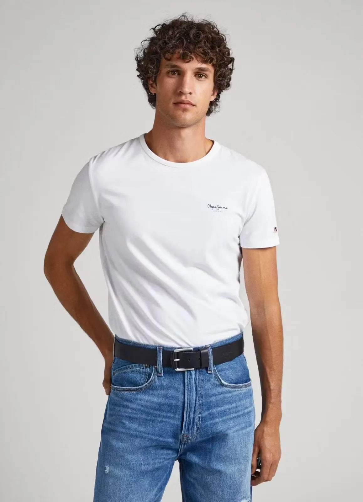 Pepe Jeans Printed Logo T-Shirt Stand Out in Style with this Trendy Essential Pepe Jeans t-shirt featuring a bold, printed logo. Crafted from comfortable cotton for a casual and stylish look. Shop Dubailisit!