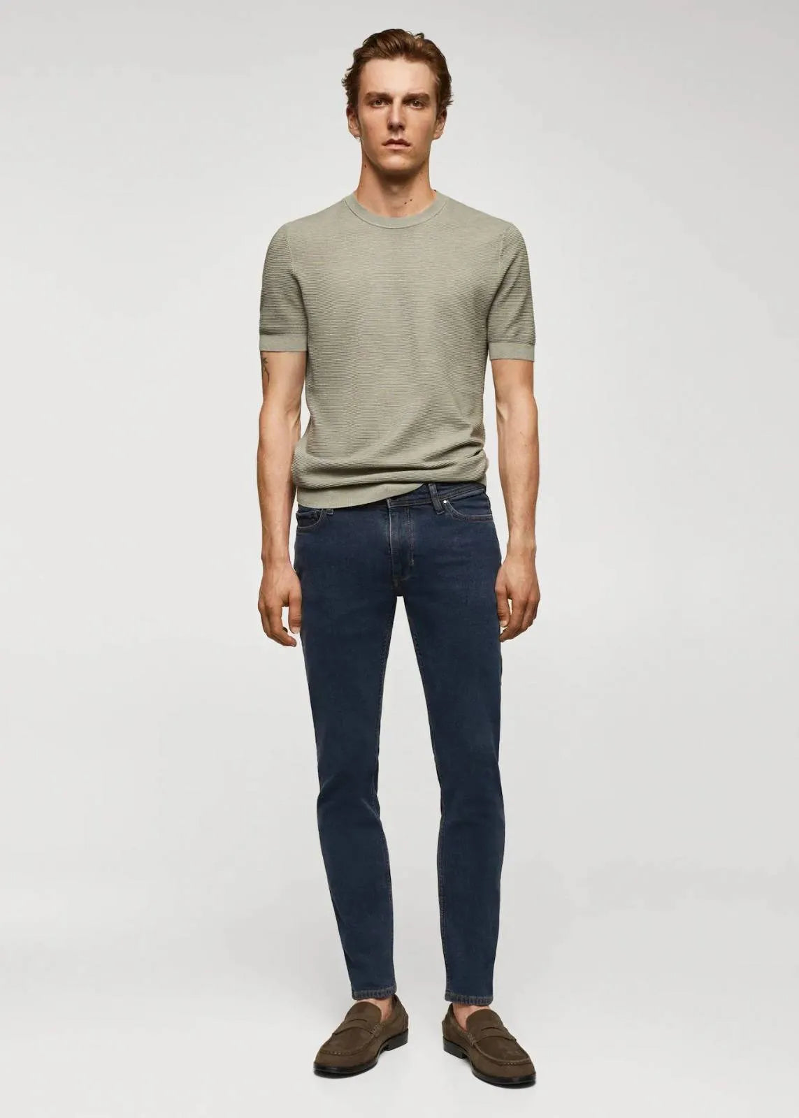 Mango Jan Jeans: Slim-fit comfort meets stylish denim (mention size if relevant). Designed to hug your legs comfortably for a sharp silhouette.slim-fit, comfortable, stylish, versatile, denim essentials.