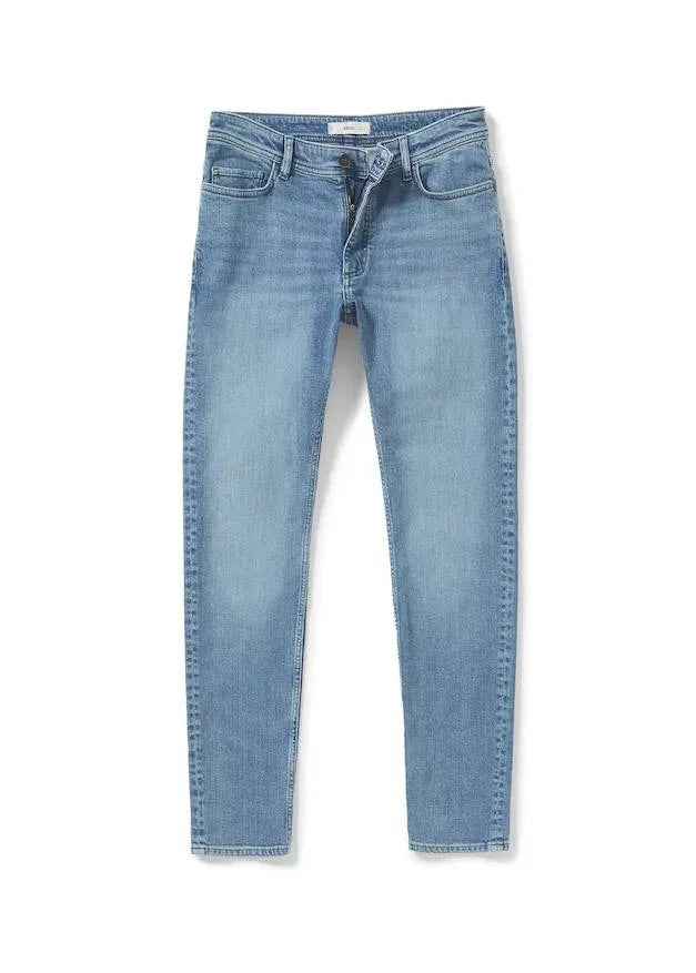 Mango Man Jeans: Light blue & breezy, slim fit for a modern look (mention size if relevant).Designed to accentuate your figure without sacrificing comfort. light wash, slim fit, light blue, summer, comfortable.