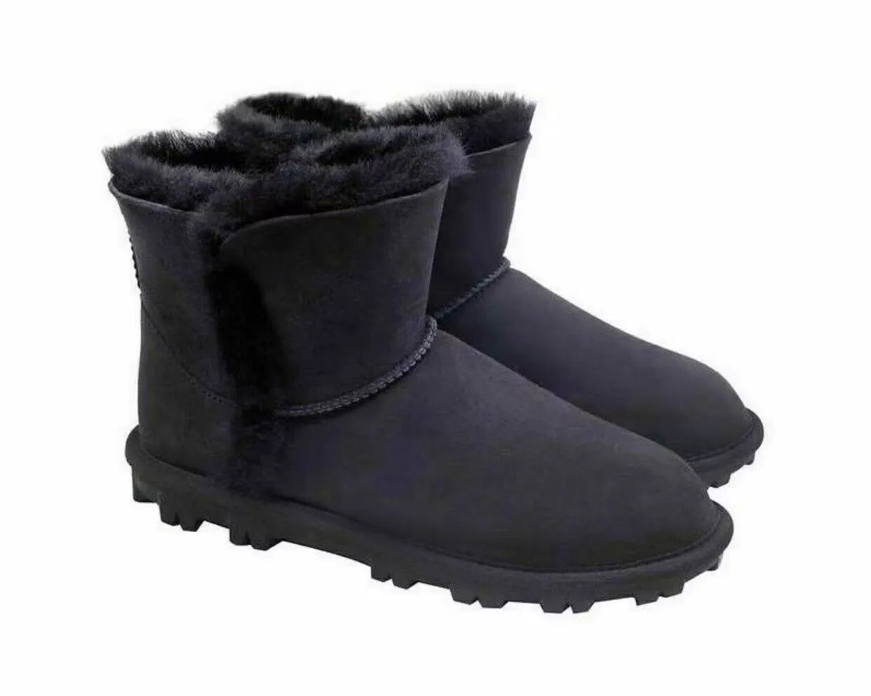 Cozy up in style with Kirkland Signature Ladies' Shearling Boots! These black boots feature a warm, fluffy lining for ultimate comfort. Shop on Dubailisit!