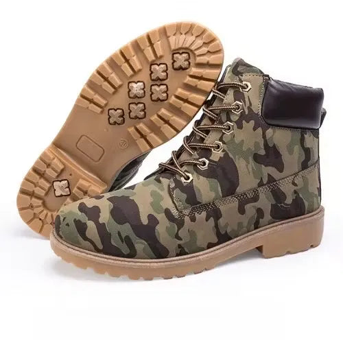 Women's fashion camo print Martin snow boots with warm lining and trendy design. Perfect for keeping your feet warm and stylish in winter. Shop Dubailisit!