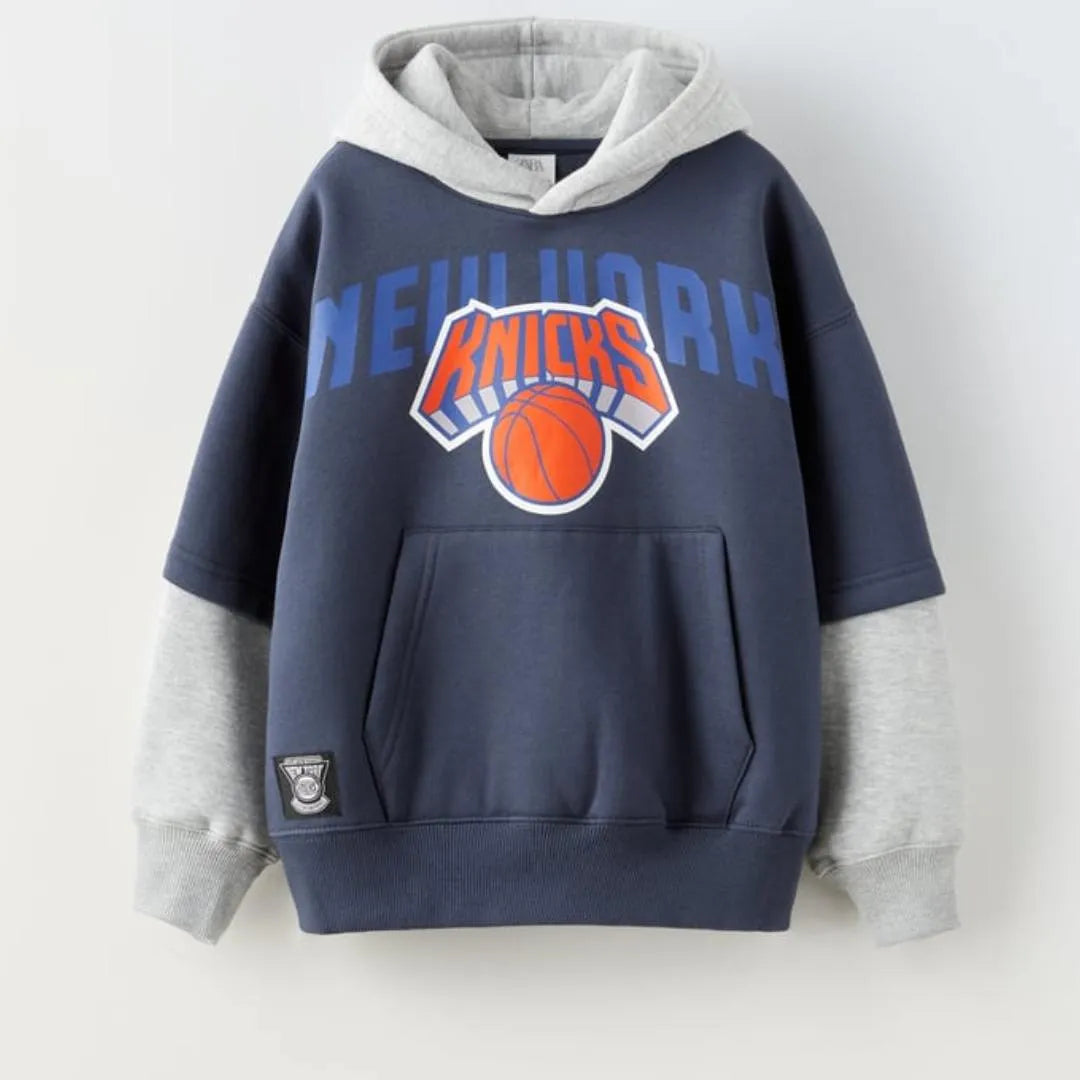 هودي بأكمام مزدوجة من زارا NBA © New York Knicks - إصدار محدود