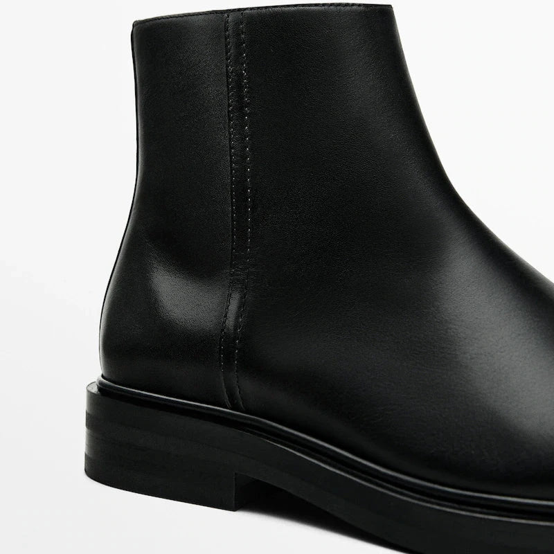 Massimo Dutti BLACK LEATHER BOOTS