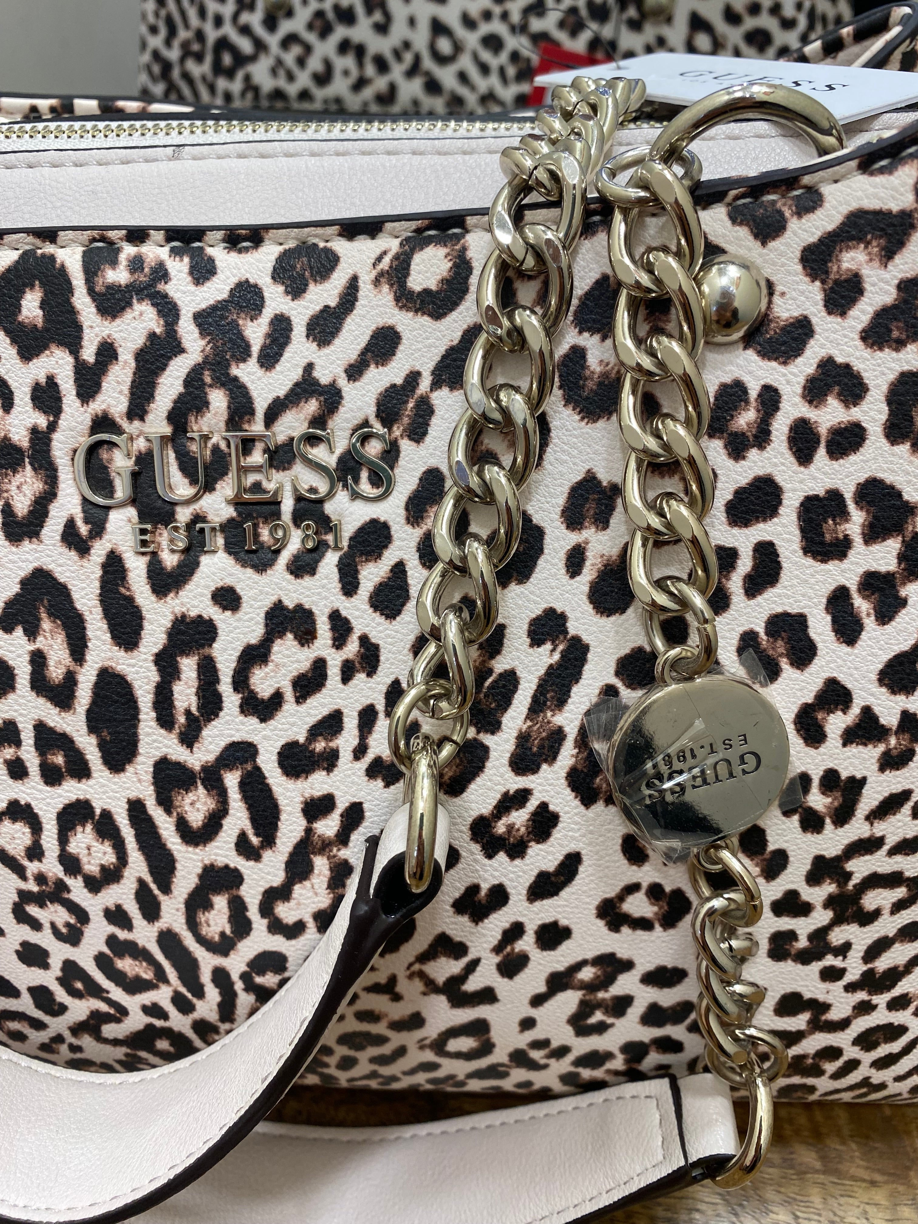 Guess Womens Satchel HandBag - Leopard