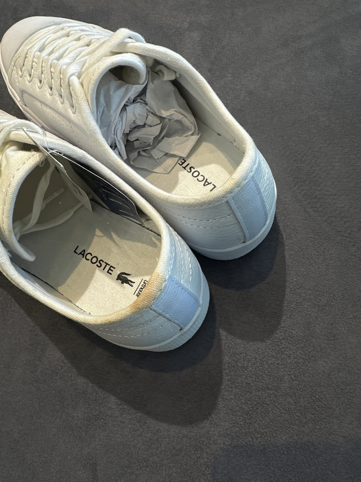 LACOSTE SNEAKERS