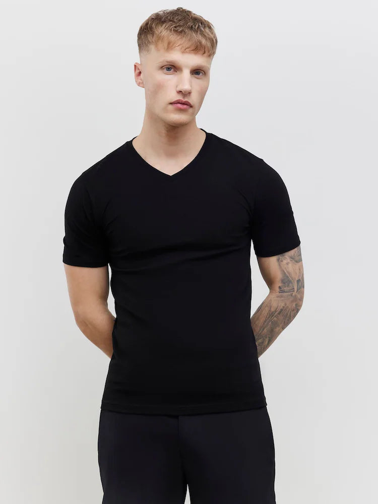 CALVIN KLEIN BLACK V NECK T-SHIRT FOR MEN