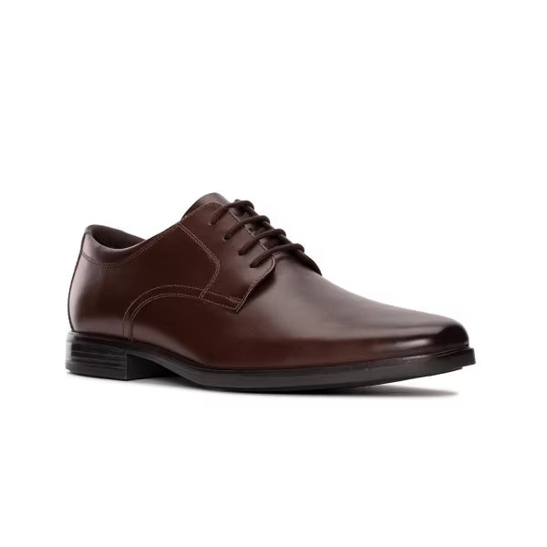 Clarks Howard Walk Low-Top Derby Shoes - Versatile Style