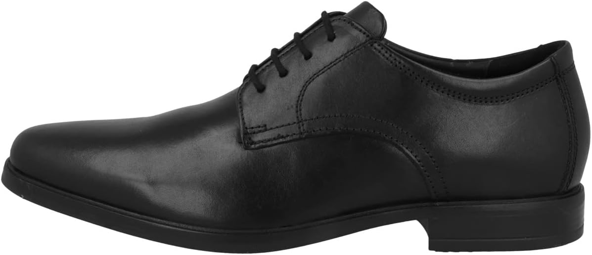 Clarks Men's Howard Walk Oxford Shoe