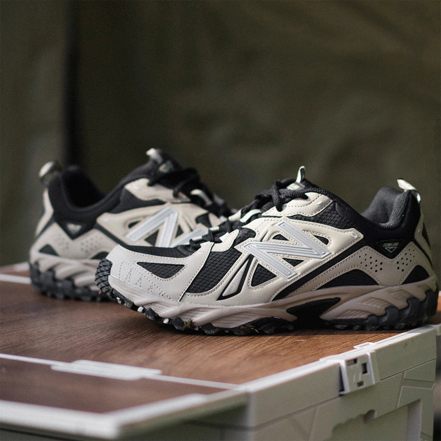 New Balance 610T 'Black Cream 'Men's ML610TAC