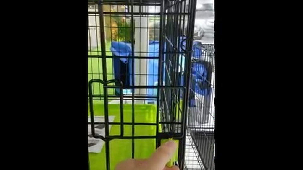 M-Pets Voyager Wire Cage XL 106.5 x 71 x 76 cm