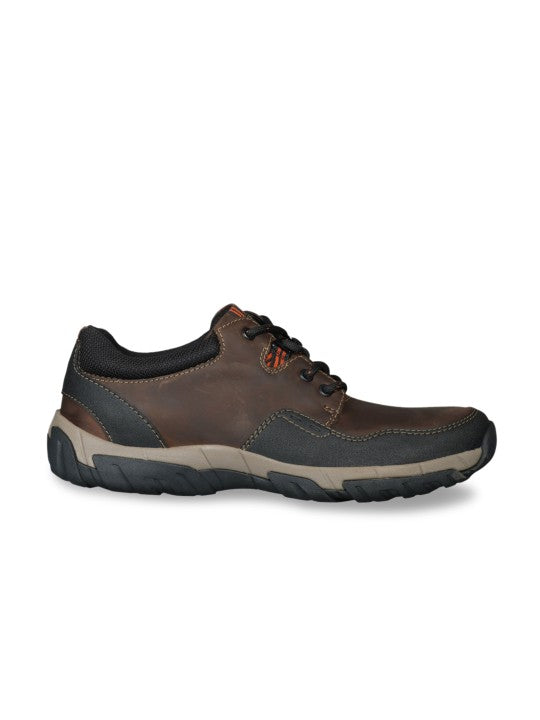 Clarks Walbeck Edge Men’s Sneakers – Stylish Leather Casual Trainers with All‑Day Comfort