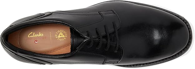 Clarks Men's UNH Lace-Up Oxford Shoe