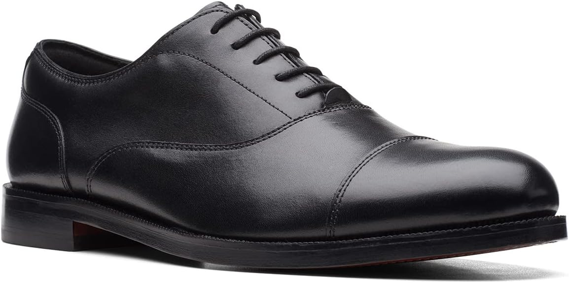 Clarks Craftdean Cap Leather Shoes in Black