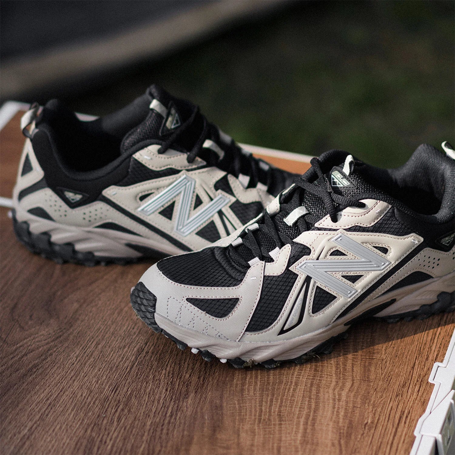 New Balance 610T 'Black Cream 'Men's ML610TAC