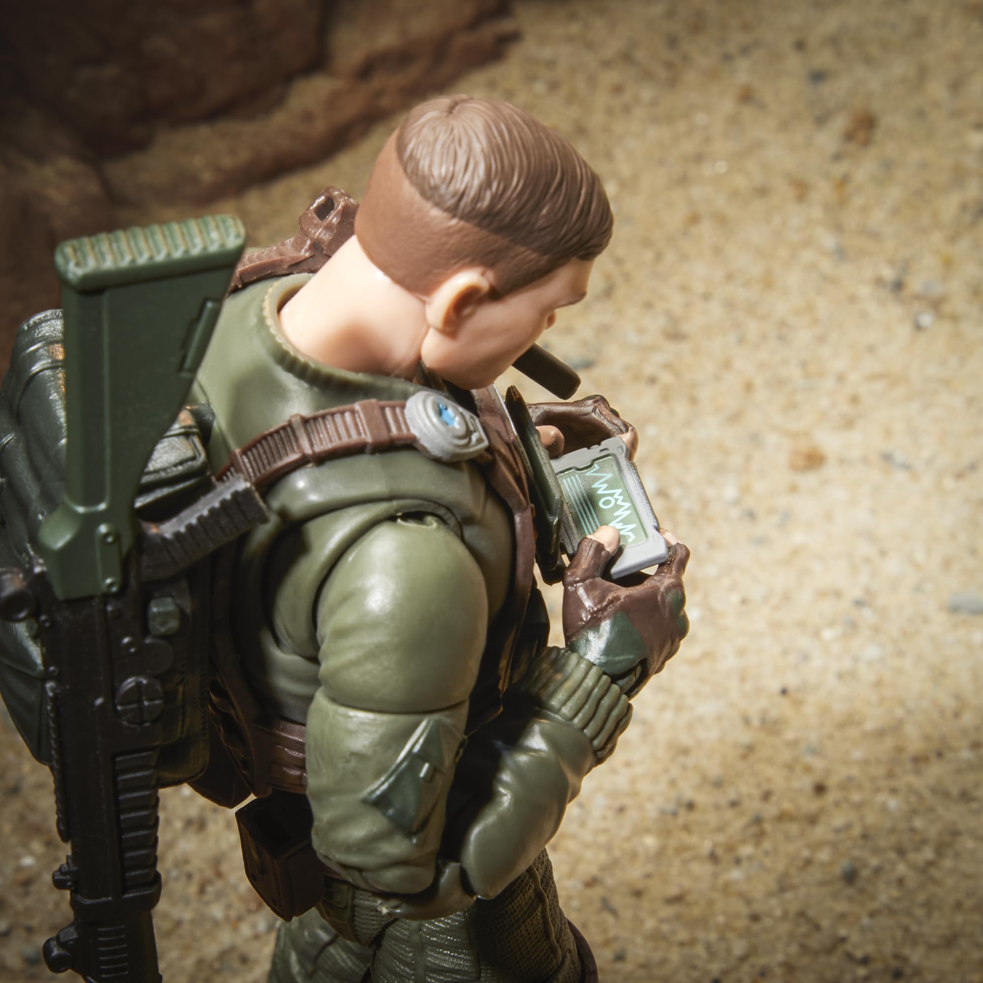 G.I. Joe Classified Series Robert Grunt Graves,Collectible Action Figure,87,6-Inch Action Figures for Boys & Girls,with 8 Accessories