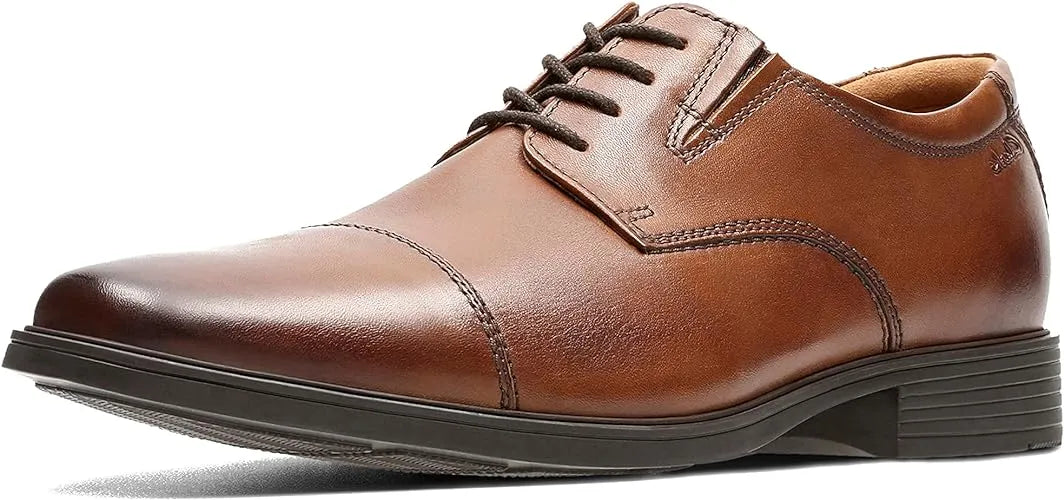 Clarks Men's Tilden Cap Oxford Brown Shoes