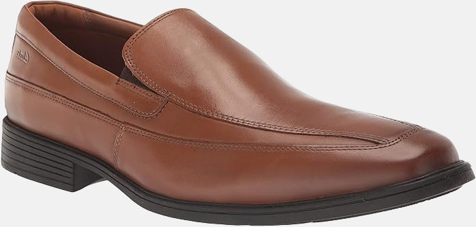 Clarks Men’s Tilden Free light Tan Leather Slip-On Dress Loafers