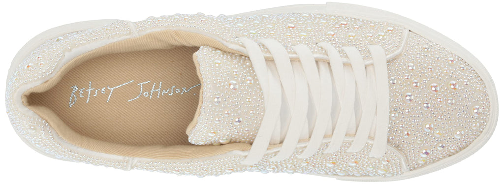 حذاء رياضي Sidny من Betsey Johnson للنساء