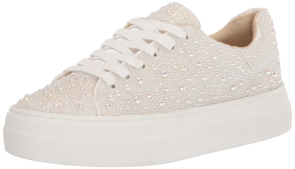 حذاء رياضي Sidny من Betsey Johnson للنساء