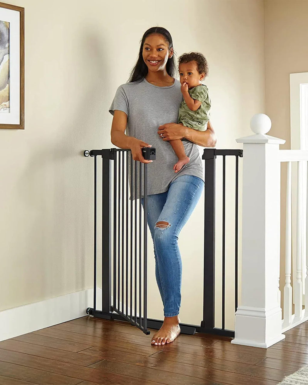 SIZE: 75-103 cm - Cumbor 36" Extra Tall Baby Gate for Dogs and Kids with Wide 2-Way Door, 29.7-40.6" Width, and Auto Close Personal Safety for Babies and Pets, Fits Doorways, Stairs, and Entryways