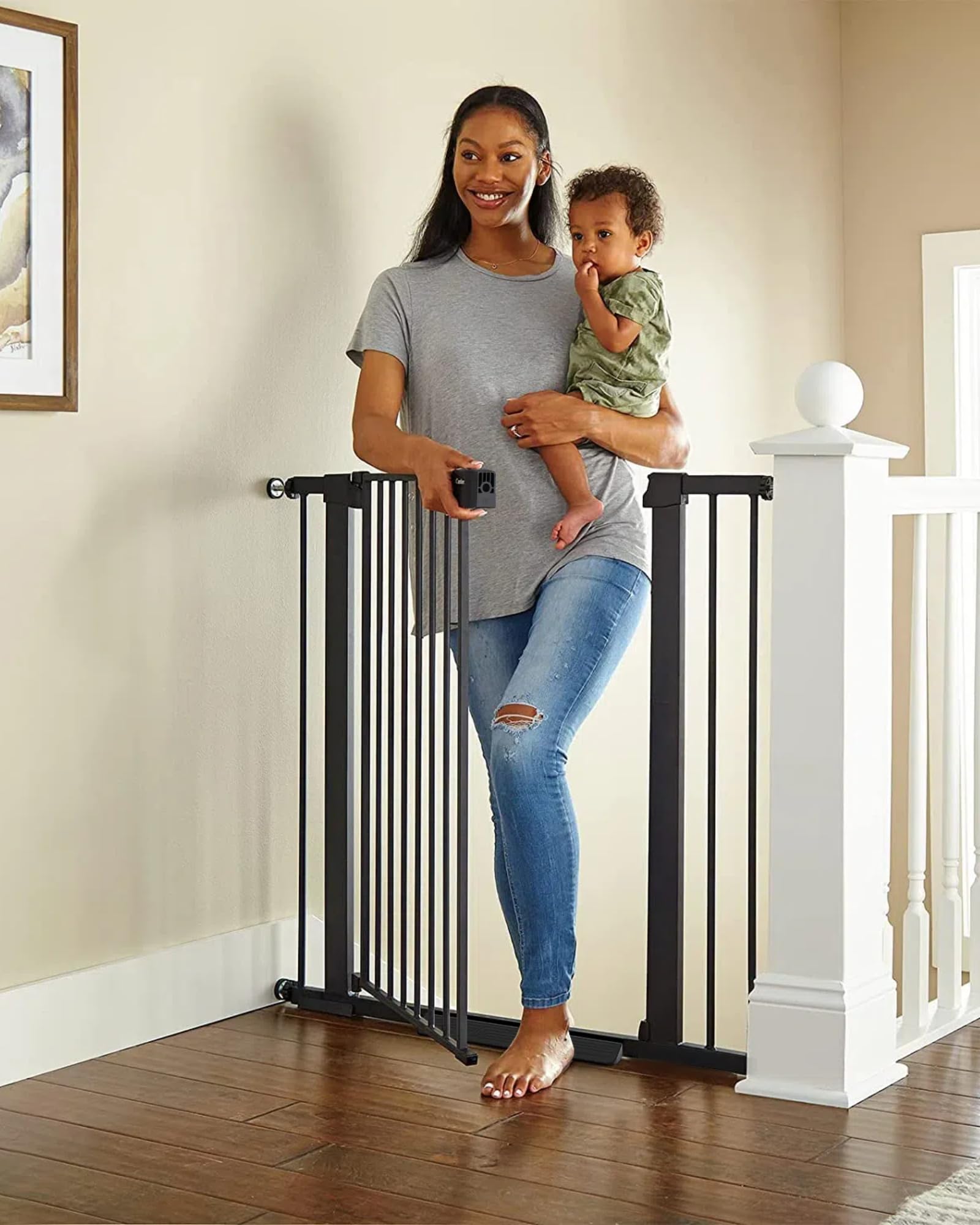 SIZE: 75-103 cm - Cumbor 36" Extra Tall Baby Gate for Dogs and Kids with Wide 2-Way Door, 29.7-40.6" Width, and Auto Close Personal Safety for Babies and Pets, Fits Doorways, Stairs, and Entryways