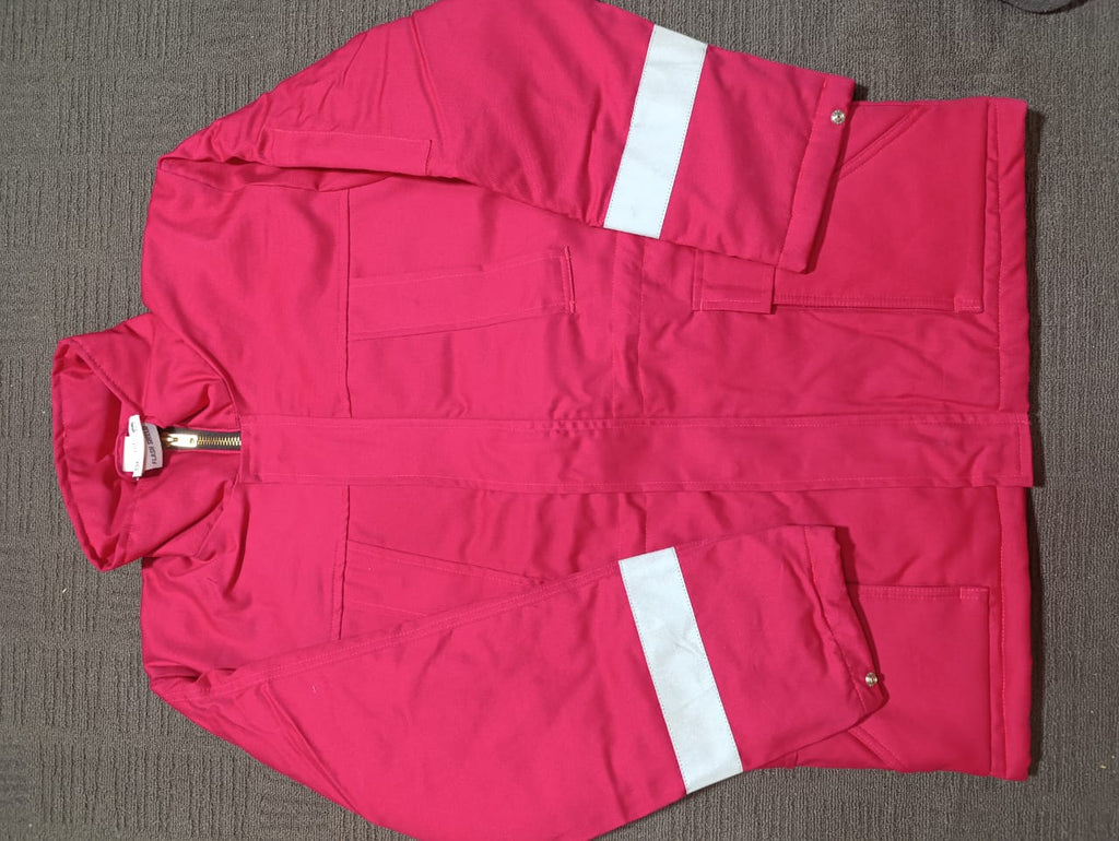 Lightweight and Flexible Jacket with Thermal and Fire Protection