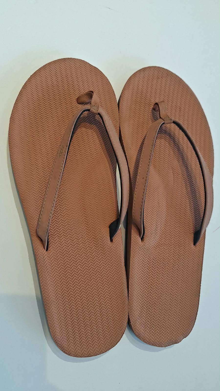 Indosole Men's Casual Eco-Friendly Flip Flops ( Light Orange )