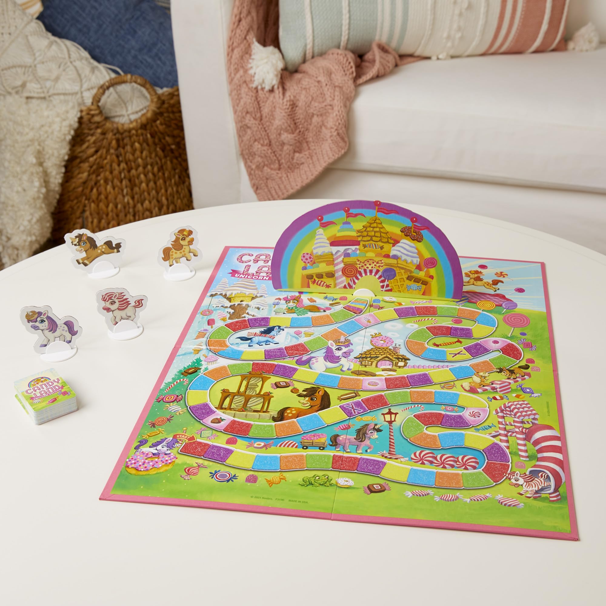 Hasbro Gaming Candy Land Unicorn Edition Board Game, Toddler Games, Unicorn Toys, Perfect Kids Gifts, Kids Board Games, Ages 3 and Up (Amazon Exclusive)