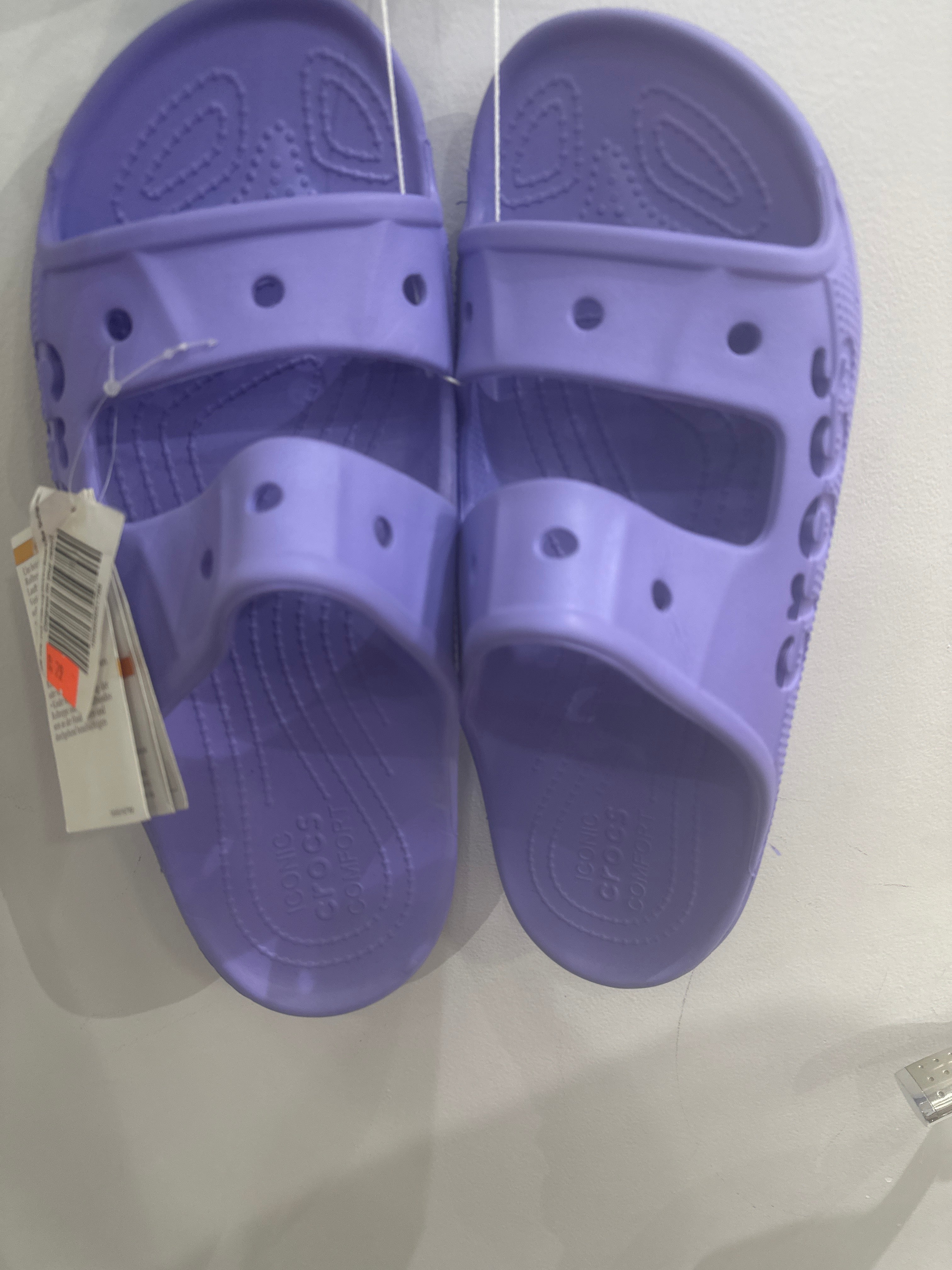 CROCS