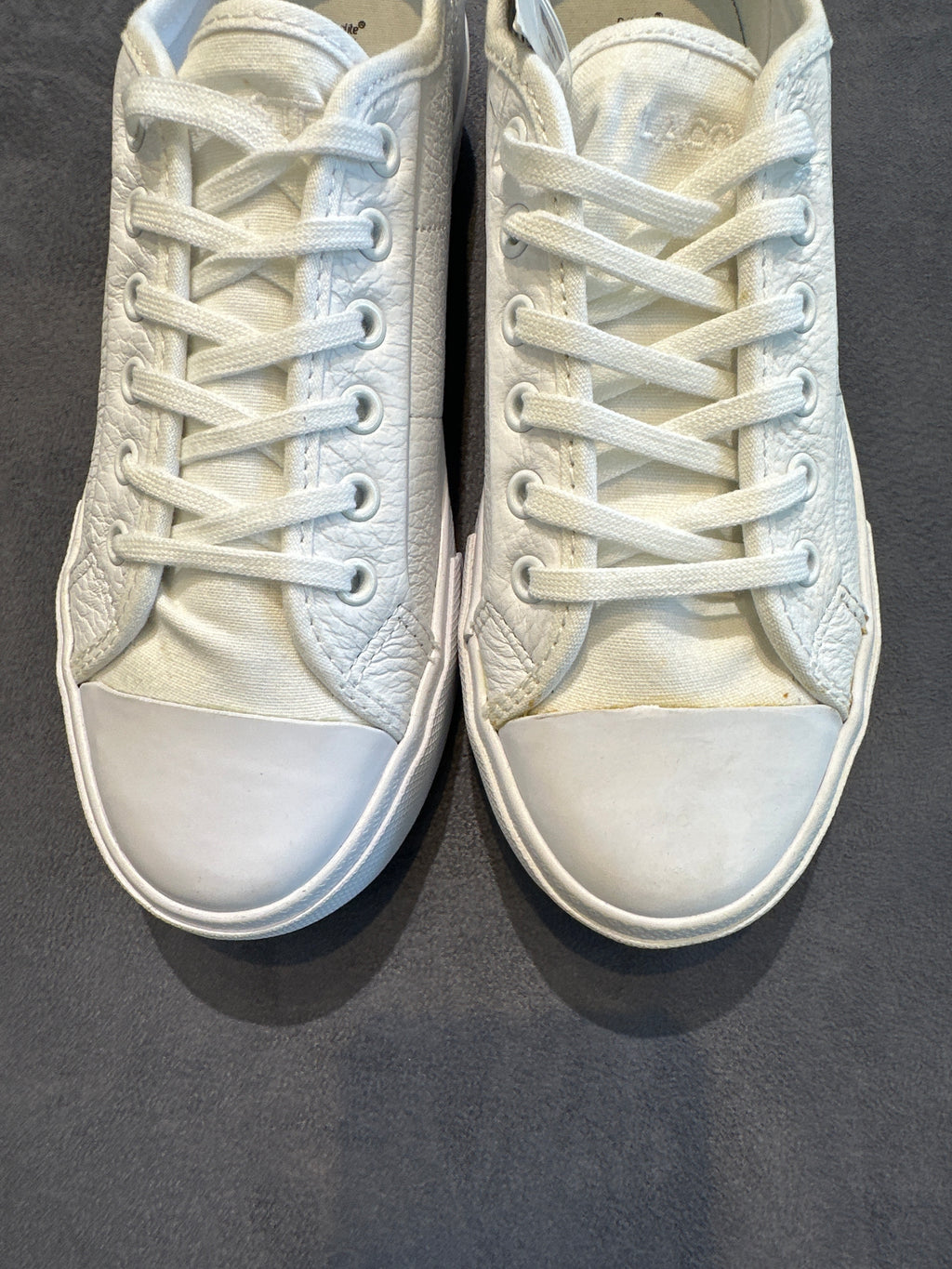 LACOSTE SNEAKERS