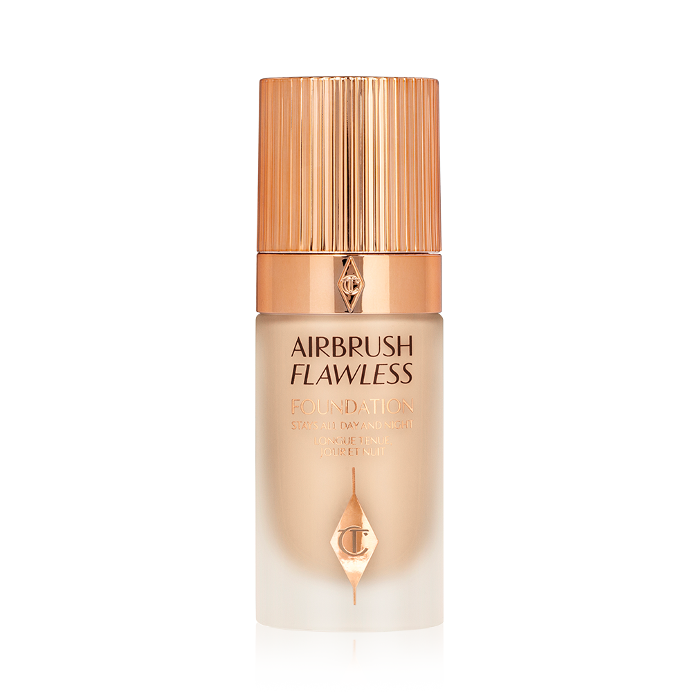 Charlotte Tilbury Airbrush Flawless Foundation 5 Neutral - closed bottle