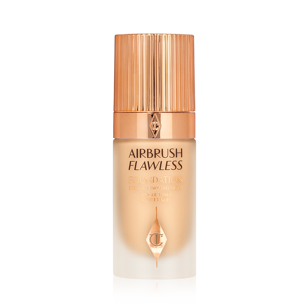 Charlotte Tilbury Airbrush Flawless Foundation 5.5 Warm - closed bottle