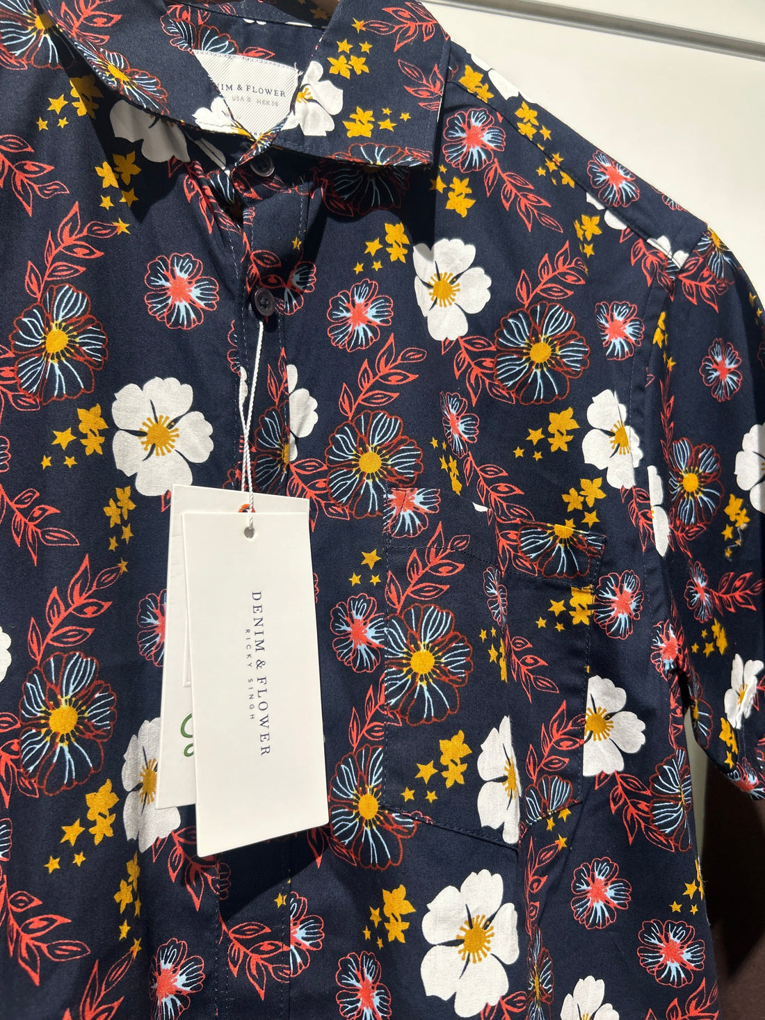 Denim & Flower Men’s Floral Short Sleeve Shirt – Stylish & Breathable
